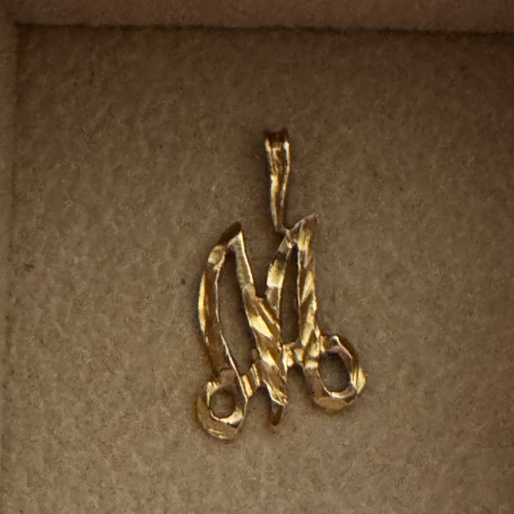 14kt Elegant “M” Cursive Gold Pendant Charm
